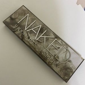 NAKED URBAN DECAY SMOKY EYESHADOW PALLETTE